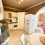 Do-ti Apartmanhaz Balatonlelle