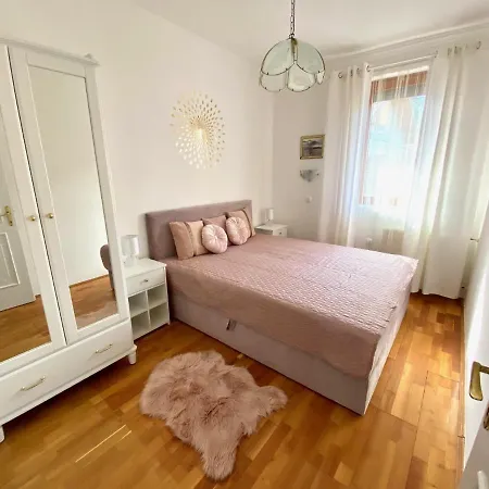 Διαμέρισμα Do-ti Apartmanhaz *