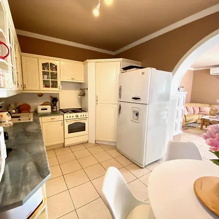 Do-ti Apartmanhaz Balatonlelle