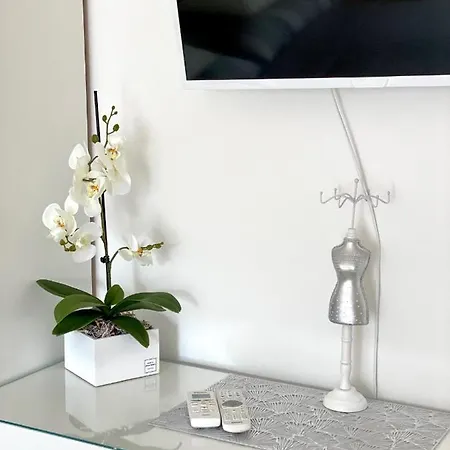 Do-ti Apartmanhaz * Balatonlelle