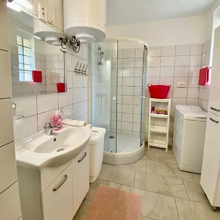 Do-ti Apartmanhaz Διαμέρισμα