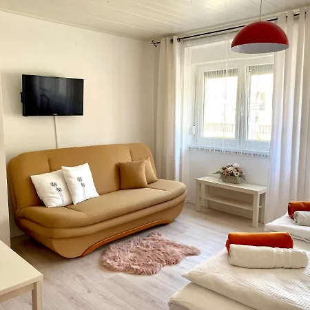 Διαμέρισμα Do-ti Apartmanhaz *