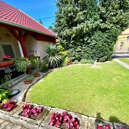 公寓 Do-ti Apartmanhaz 巴拉通雷勒