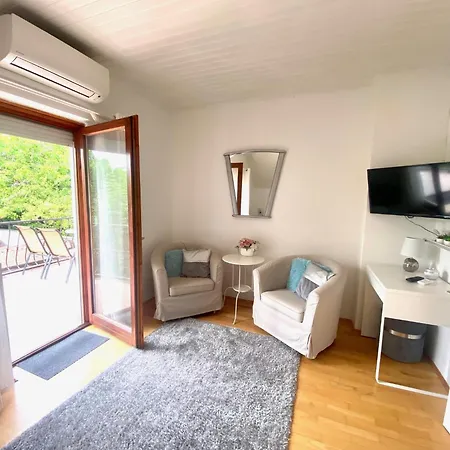 Do-ti Apartmanhaz Apartament Balatonlelle