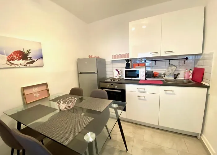 Do-ti Apartmanhaz *