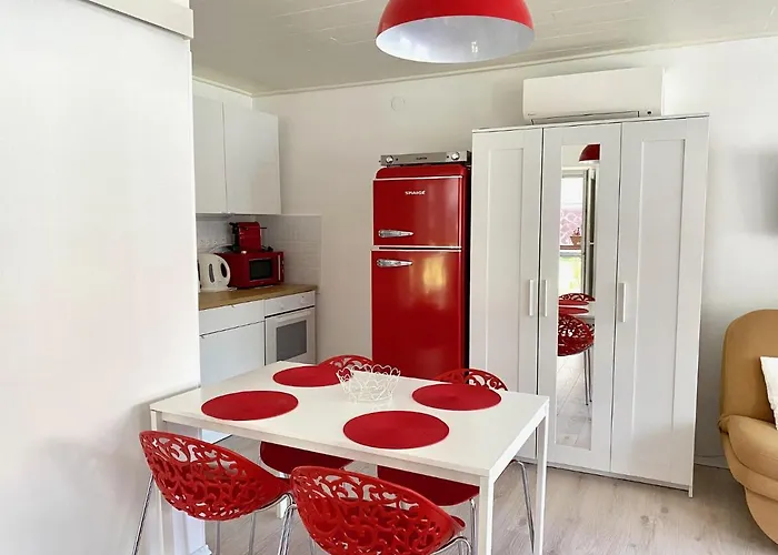 Do-ti Apartmanhaz *