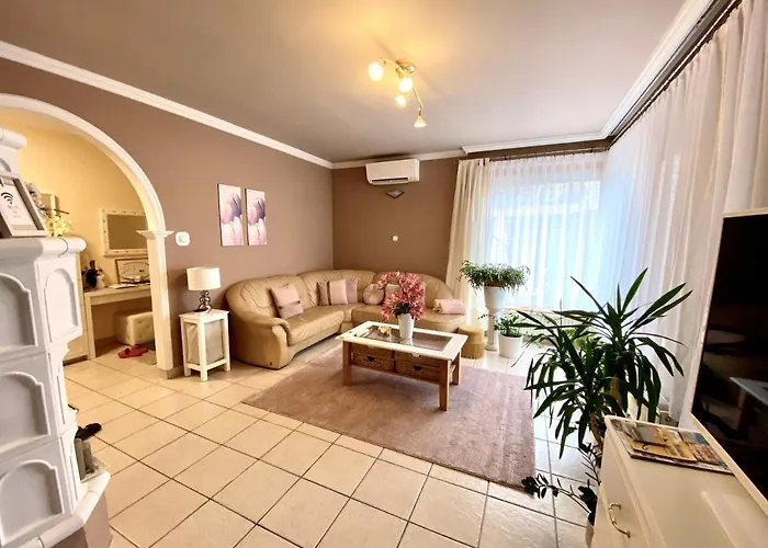 Do-ti Apartmanhaz Apartmán Balatonlelle
