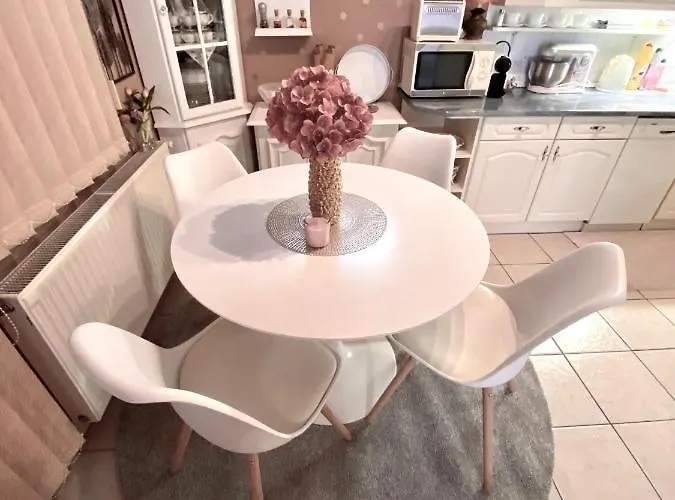 Do-ti Apartmanhaz *